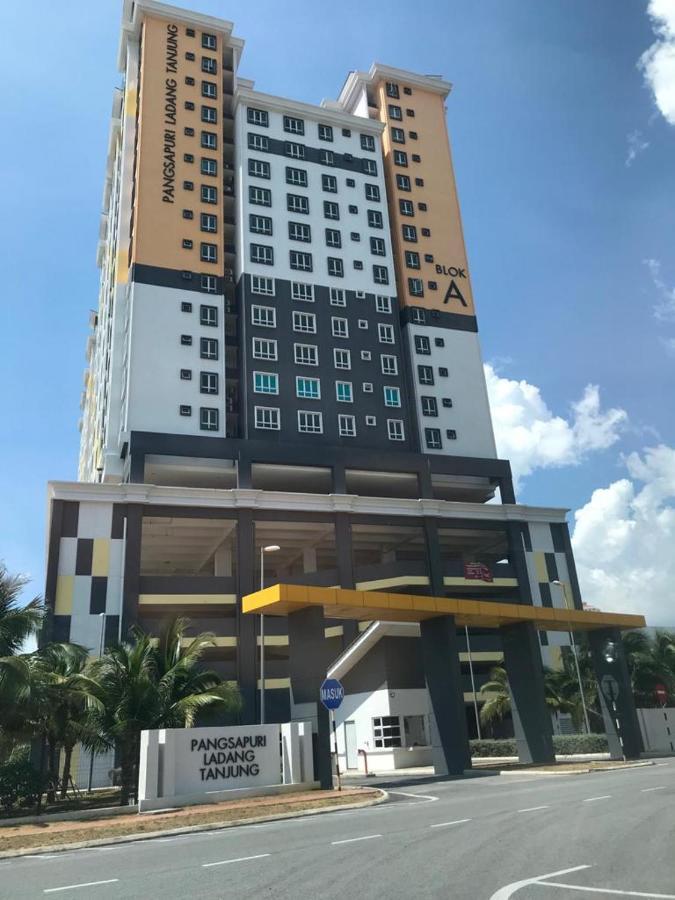 Sunnystay @ Ladang Tanjung Kuala Terengganu Esterno foto